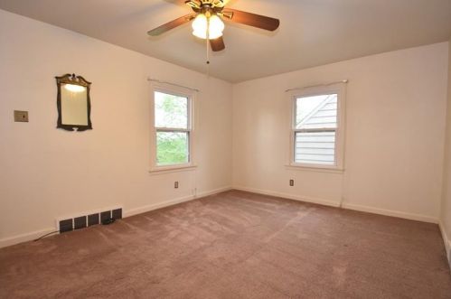 348 Hazel Dr, Pittsburgh, PA 15228-2131