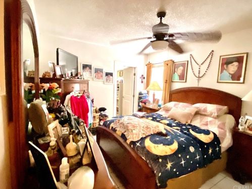 4111 San Luis St, Compton CA  90221-2917 exterior