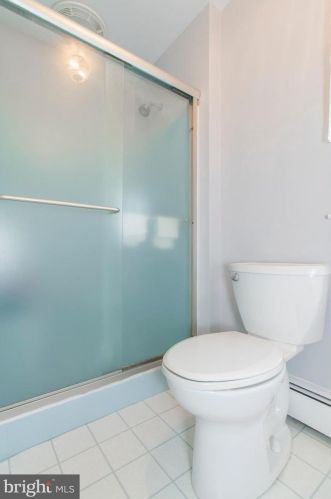 1640 Cavan Dr, Dresher PA  19025-1210 exterior