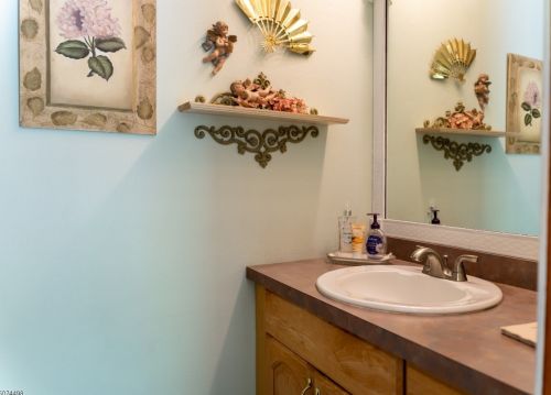 284 Wooley Rd, West Milford Lakes NJ  07480-1006 exterior