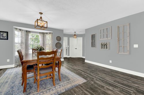 1548 Roscommon Dr, Pataskala OH  43062-7017 exterior