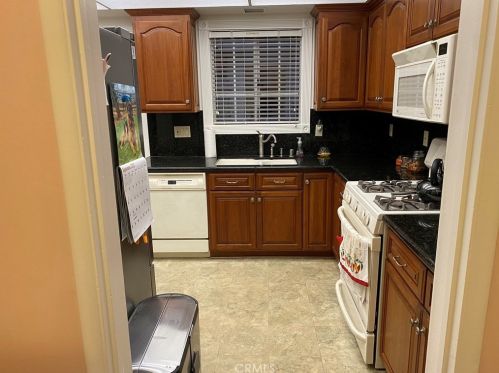 2509 180 St, Torrance CA  90504-5204 exterior