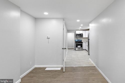 1229 Heald St, Wilmington DE  19802-5240 exterior