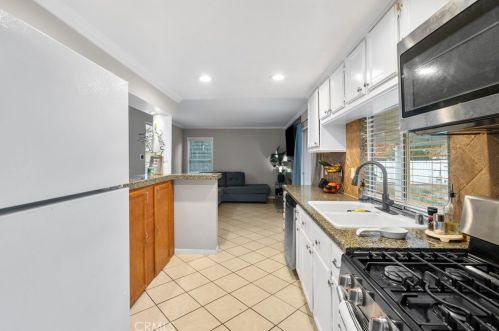 44644 Stillwater Dr, Lancaster CA  93536-6457 exterior