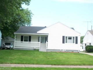 1742 12th St, Lorain, OH 44052-1245