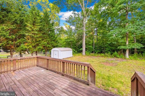 179 Land Or Dr, Ruther Glen VA  22546-1074 exterior