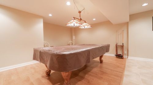 525 Brighton Ln, Dyer IN  46311-4625 exterior