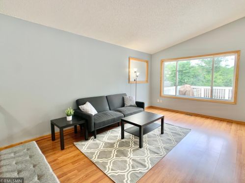 861 Desoto St, Saint Paul, MN 55130-4233