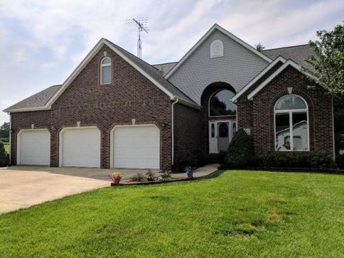 6 Peach St, Rutherford, IN 47553-9367