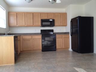 903 Curlew Ln, Greenwood IN  46143-7307 exterior