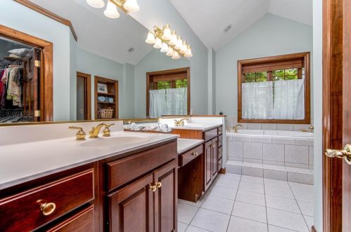 286 Todds Ridge Rd, Wilmington OH  45177-7508 exterior