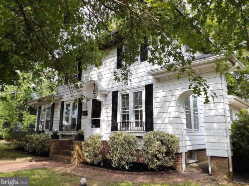 715 West St, Laurel DE  19956-1927 exterior
