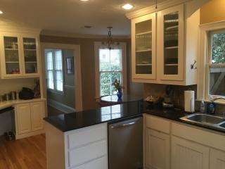 1036 Magnolia Curv, Montgomery AL  36106-2133 exterior