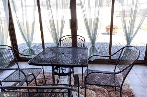 4 Nashua Dr, Erial NJ  08081-3040 exterior