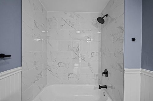 25 Unit St, Providence RI 02909-3940 exterior