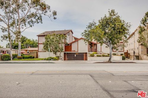 2509 Redondo Beach Blvd, Gardena CA  90249-4874 exterior