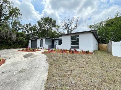 9405 Gray Fox Ln, Port Richey, FL 34668-4359