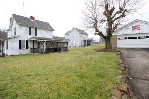 3487 Frye Ave, Finleyville, PA 15332-1305