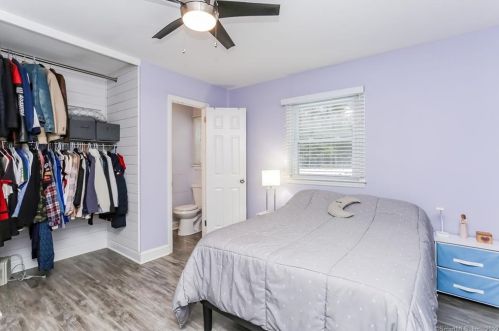 54 Woodbridge Rd, Glastonbury CT  06033-2925 exterior