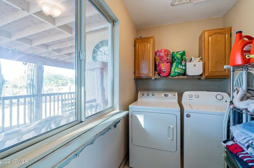 39029 11 Ave, Phoenix AZ 85021-5626 exterior