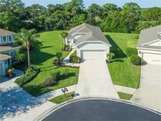 5246 Aqua Breeze Dr, Bradenton, FL 34208-5720