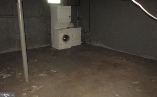 321 Johnson Ave, Lawrence Township NJ  08648-3419 exterior