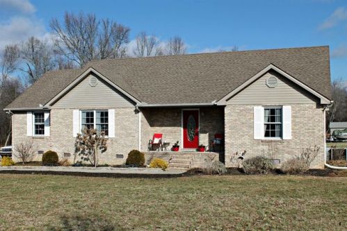 5037 Asbury Rd, Manchester, TN 37355-6200