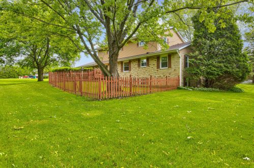 12510 Portland Ave, Thiensville WI  53092-2633 exterior