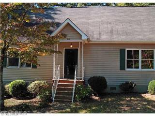 92 Tabor St, Winston Salem, NC 27106-4556