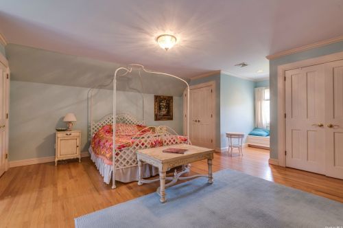1410 Wolver Hollow Rd, Muttontown NY  11771-4306 exterior