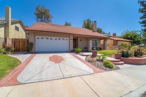29000 Gladiolus Dr, Santa Clarita CA  91387-1828 exterior