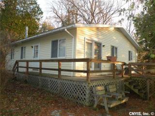 5 Bell Ln, Ruby Corner, NY 13646-3234