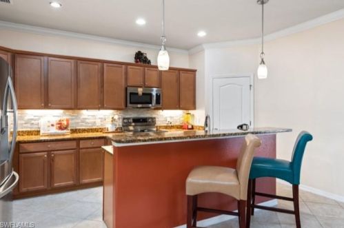 14795 Cranberry Ct, Naples FL  34114-8661 exterior