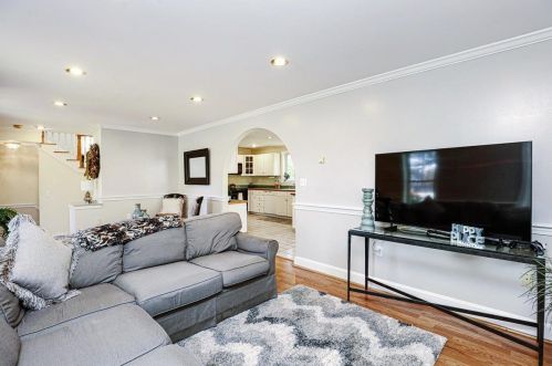 67 Butler St, Salem NH  03079-3940 exterior