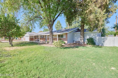 8049 16 Ave, Phoenix AZ 85021-5419 exterior