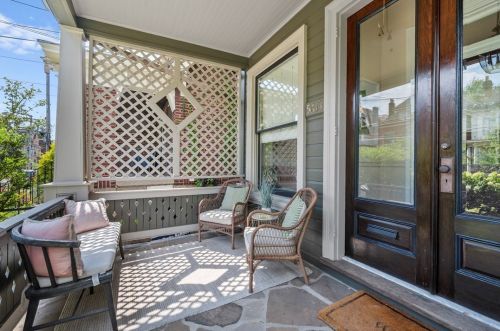 5613 Howe St, Pittsburgh, PA 15232-2415