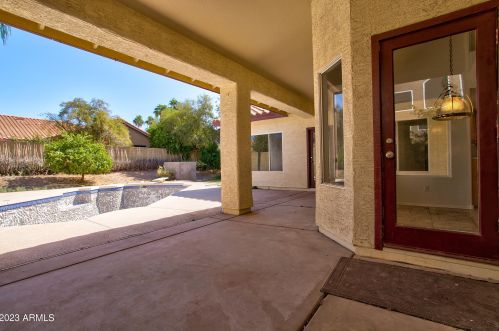 4632 Crocus Dr, Phoenix AZ 85032-5747 exterior