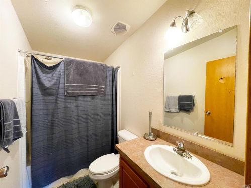 1890 Hill Rd, Willits CA  95490-9795 exterior