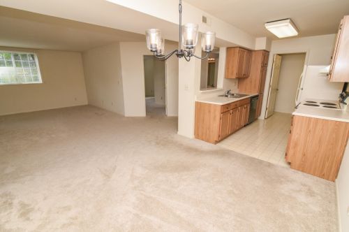 564 Cloverfield Ln, Covington, KY 41011-5127