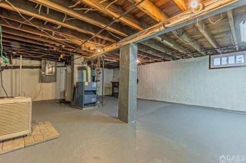 41 Ford Ave, Perth Amboy NJ  08863-1604 exterior