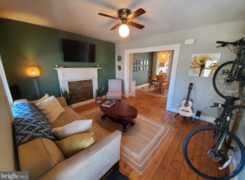 254 Lemon St, Lancaster, PA 17602-2357