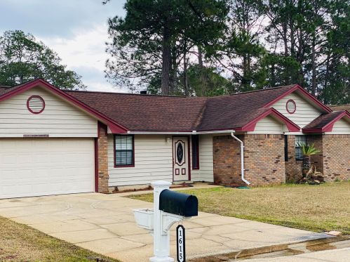 1615 Campbell Dr, Fort Walton Beach, FL 32547-1041