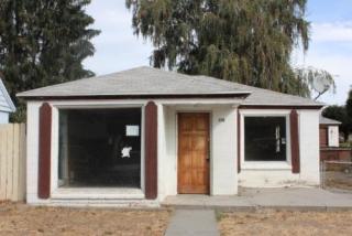 170 Burns St, Wenatchee, WA 98801-3708