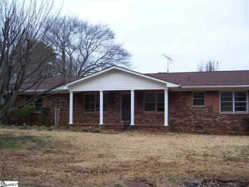411 Randolph Ave, Landrum SC  29356-1127 exterior