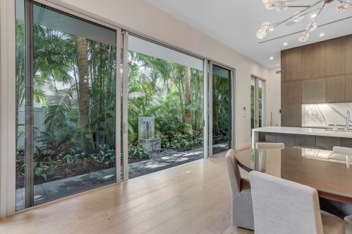 330 7th Ave, Delray Beach FL  33483-5521 exterior