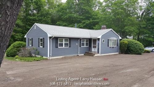 203 Central St, Avon, MA 02322-1507