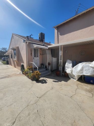 330 Ynez Ave, Monterey Park CA  91754-1639 exterior