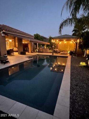 6882 Gemstone Pl, Chandler, AZ 85249-7215