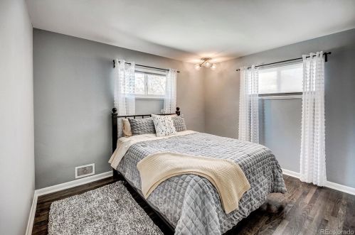 85 Frst St, Denver CO 80246-1149 exterior