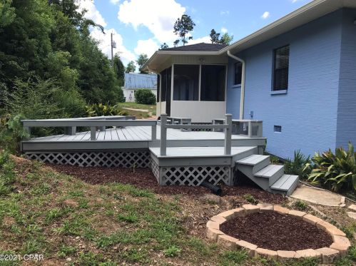 2956 Caledonia St, Marianna FL  32446-3004 exterior